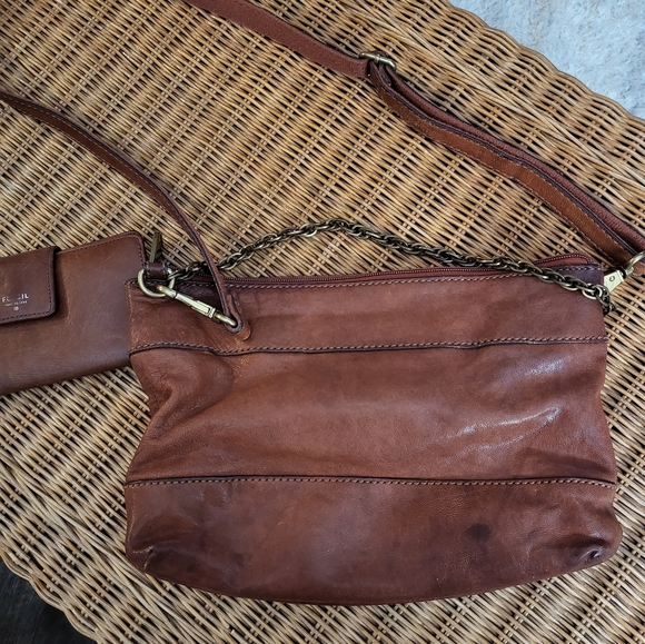 Fossil Purse and Wallet - Picture 8 of 8